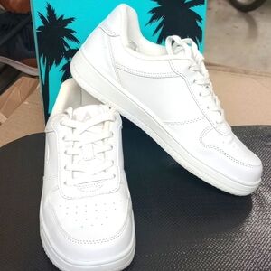 Retro L.A. Gear Tennis Shoes